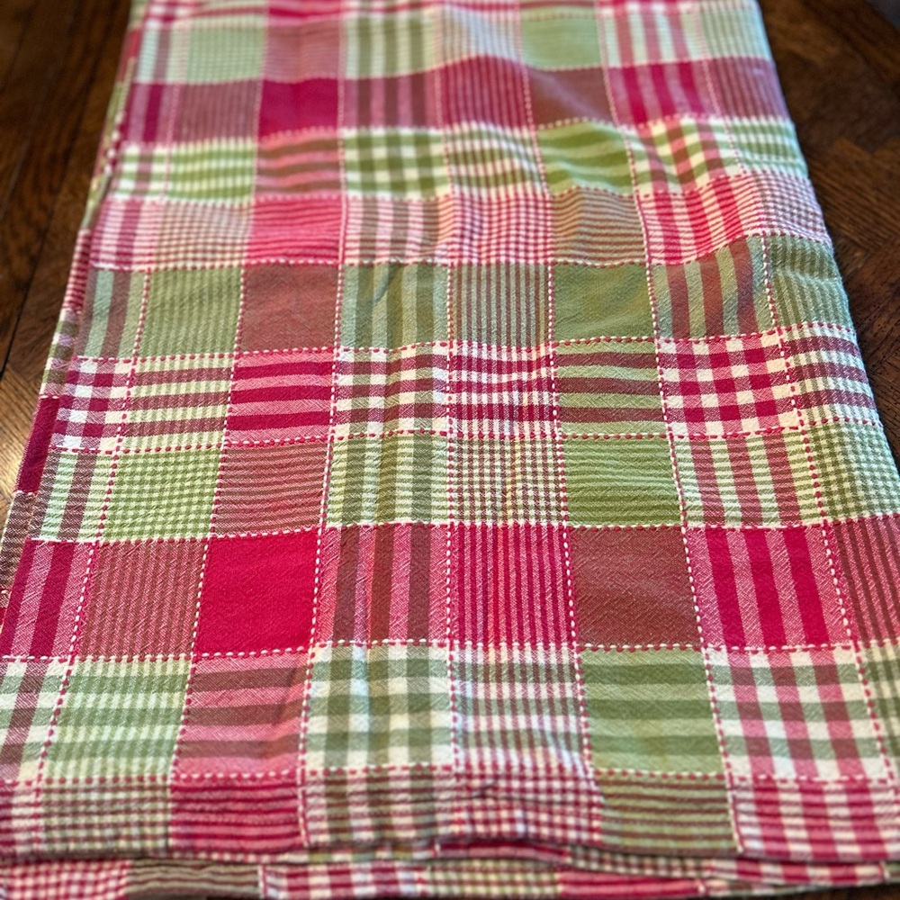 Country Red and Green Plaid Cotton Holiday Tablecloth